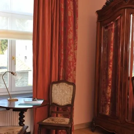 게스트하우스 La Maison De Maitre 3*